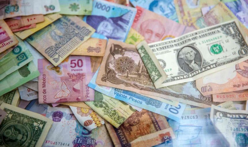 The Best Ways to Take Money Abroad