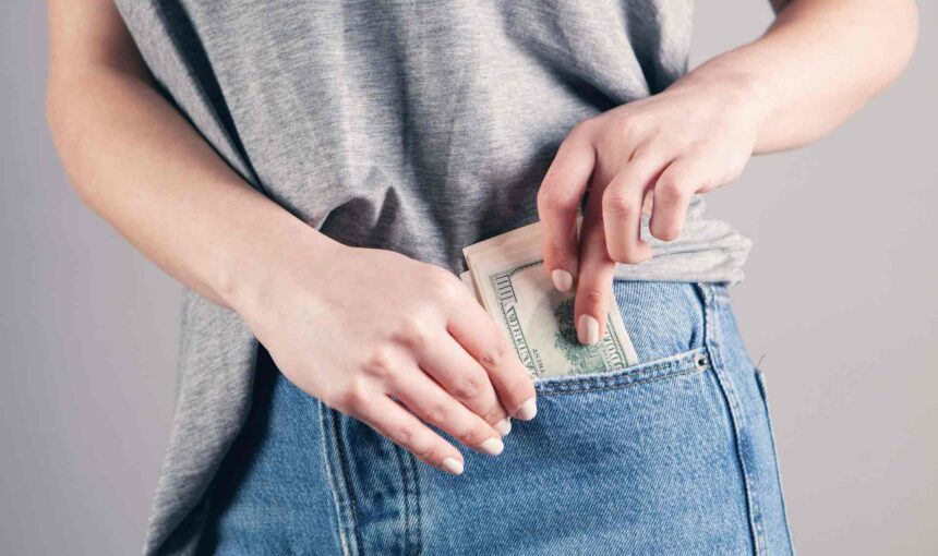 How to Save Money When Traveling Alone